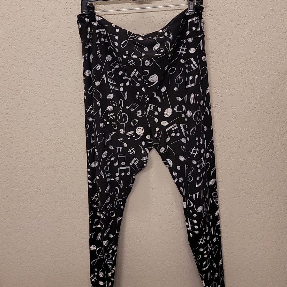 LuLaRoe TC2 Leggings